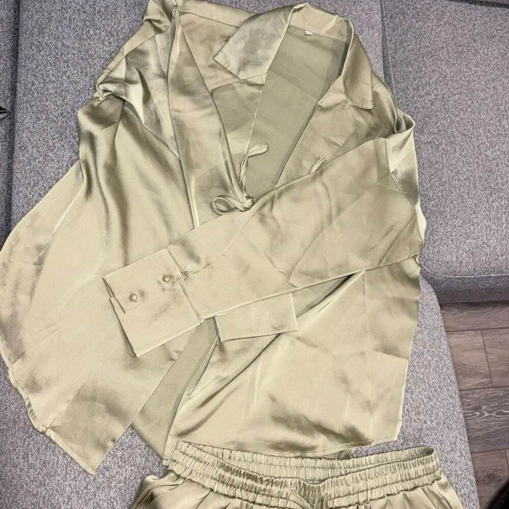 Light Olive Green Satin Tie Front Blouse & Shorts Set XL